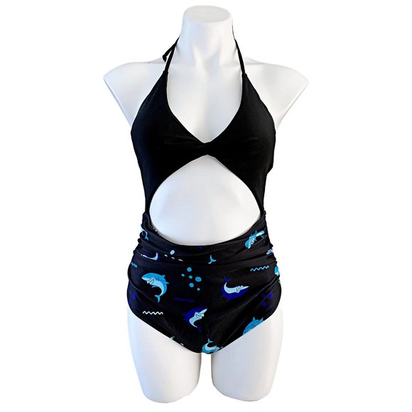 Ruched Twist-Front Cut-Out High-Waisted Monokini - Picture 6 of 13